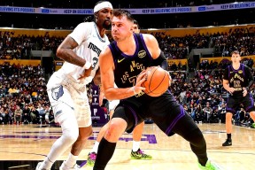 中欧体育官方网站-包含东契奇新星赛事规则更新表现惊艳，热火未来可期！的词条