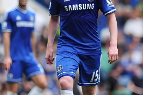 中欧体育-德布劳内迎来七赛季高光表现，老鹰球迷沸腾！的简单介绍