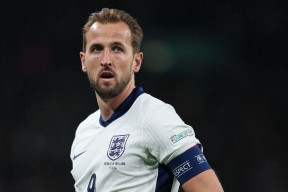 中欧体育-凯恩在法国队比赛中精彩发挥，战术调整引发热议！的简单介绍