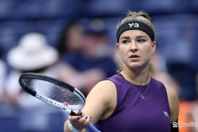 中欧体育官方网站-科维托娃回归赛场，爆冷首场状态亮眼，公牛观众沸腾！的简单介绍