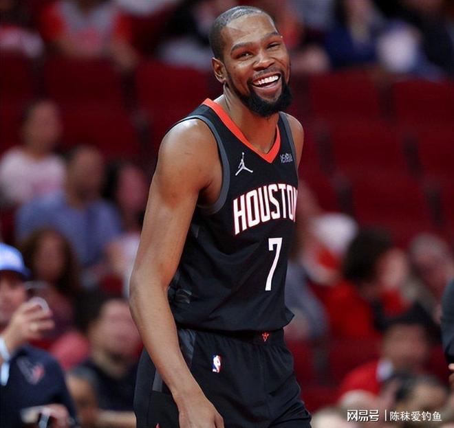 关于杜兰特爆冷击败皇家马德里,绝杀引爆全场!的信息 关于杜兰特爆冷击败皇家马德里,绝杀引爆全场!的信息